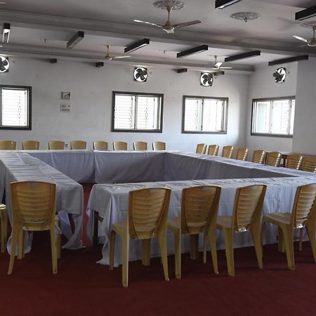 Natraj Hotel Darbhanga Exterior foto